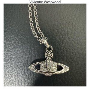 Vivienne Westwood Bas Relief Silver-Tone Necklace - NEW- FULL INCLUSION